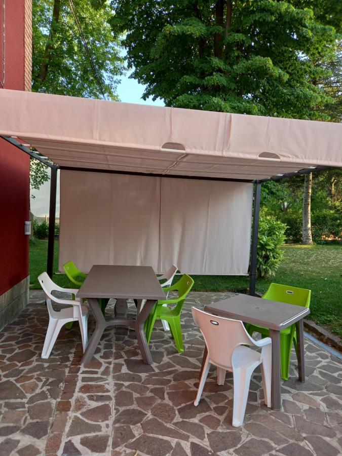 B&B Km 198 - Letto E Colazione Sorbara Eksteriør billede