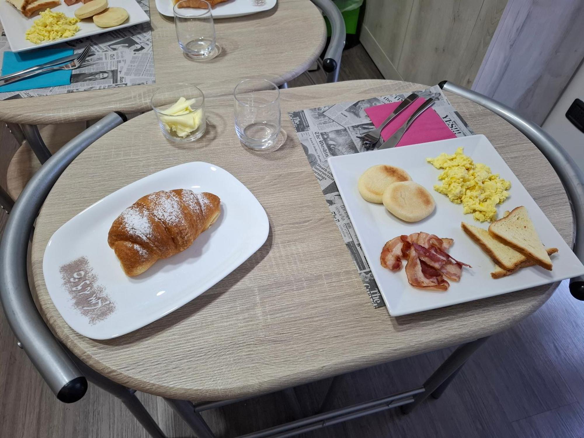 B&B Km 198 - Letto E Colazione Sorbara Eksteriør billede